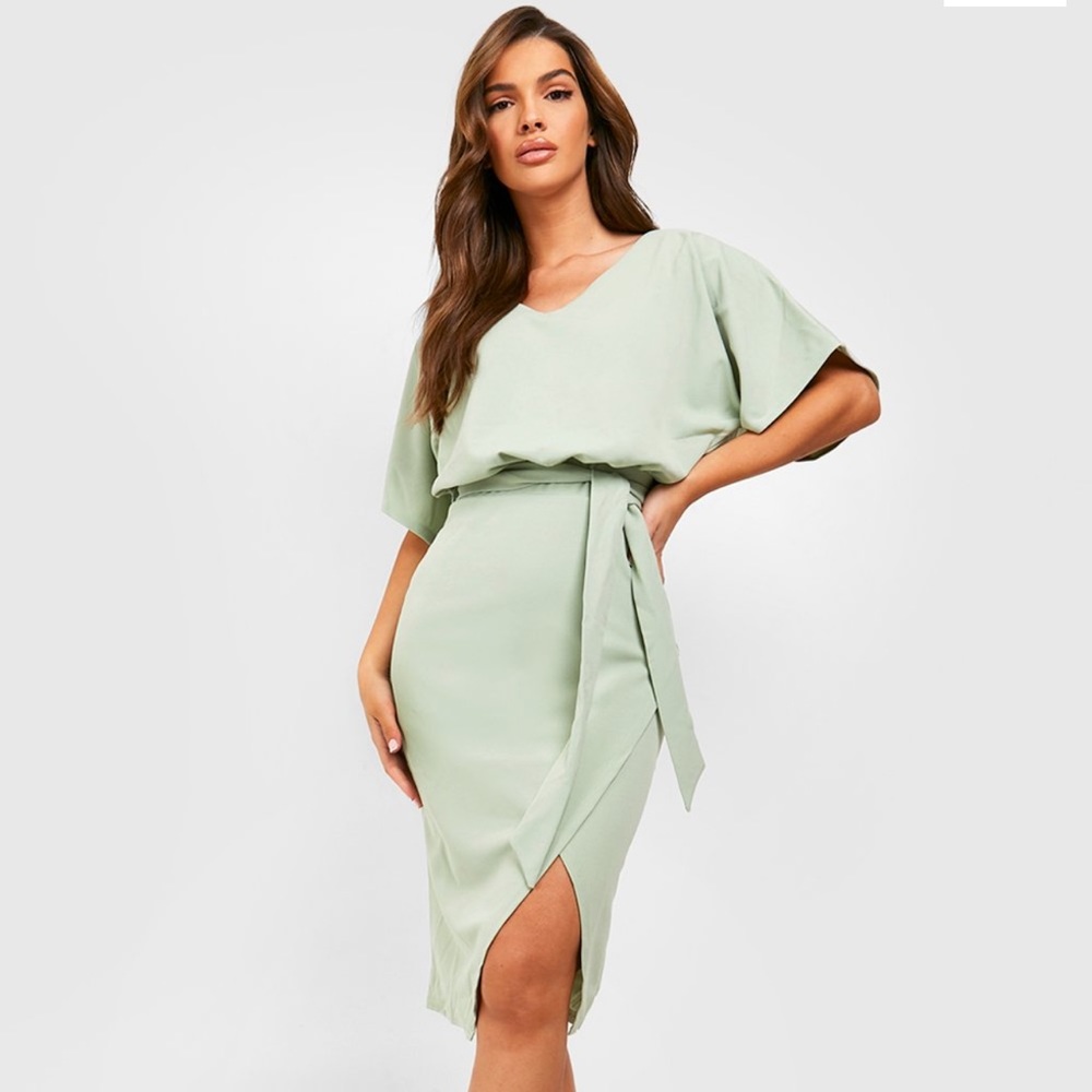 NWT Boohoo Kimono tie belt midi dress US 12